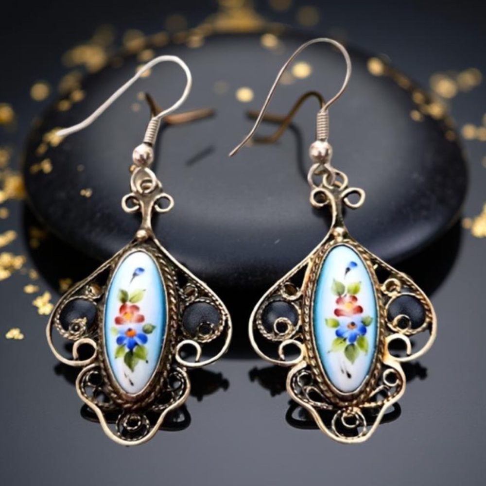Vintage Cameo Earrings Vintage Floral earrings with hand painted flower